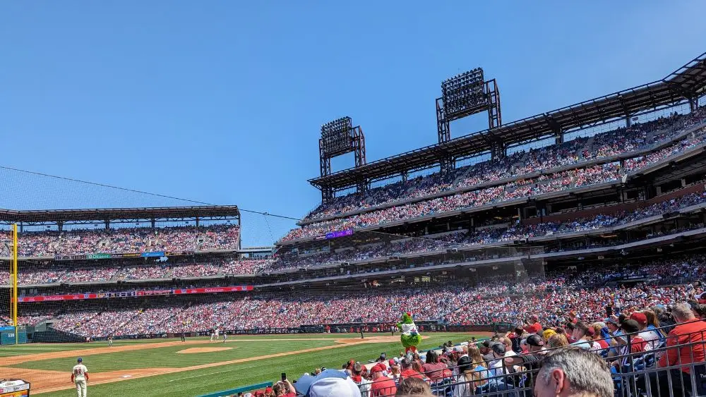 shade at citizens bank park